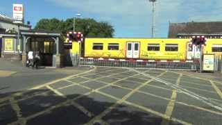 Birkdale Level Crossing [upl. by Ellirehs901]