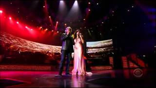 Andrea Bocelli  Katharine McPhee Somos Novios Live [upl. by Alyled]